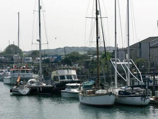 Yha Littlehampton Hostel Luaran gambar